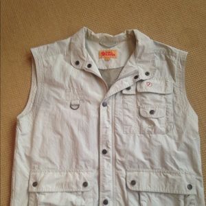 Fjallraven vest
